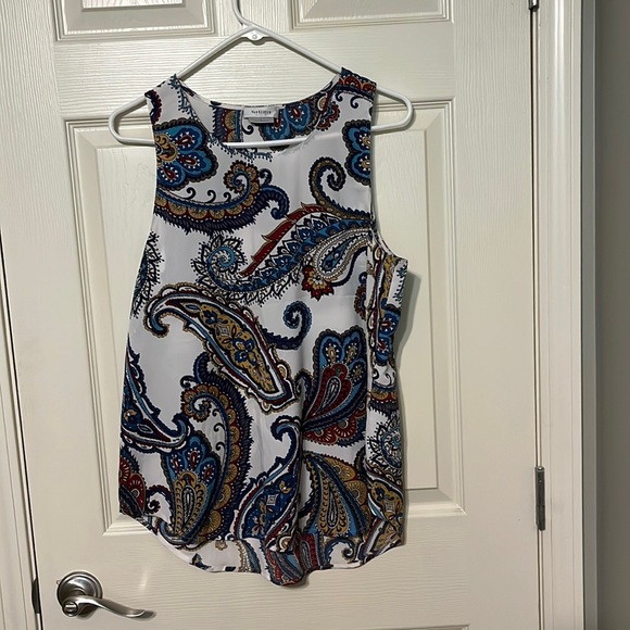 Polyester sleeveless top paisley print - Picture 1 of 2